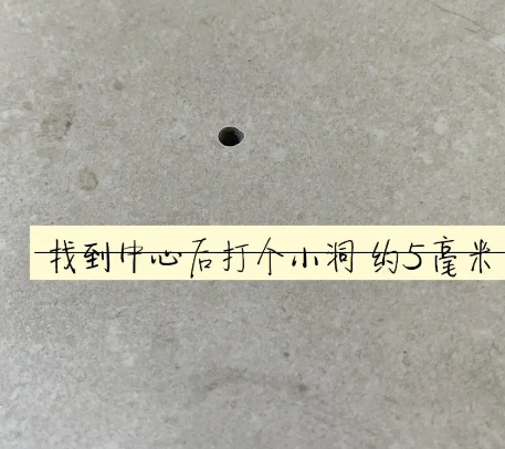 石家庄市瓷砖空鼓维修公司专业解答在瓷砖铺贴过程中，如果砂料搅拌不均匀，将会带来以下问题